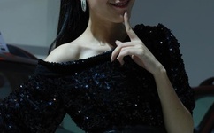 三个人把我弄得走不动路怎么办呢